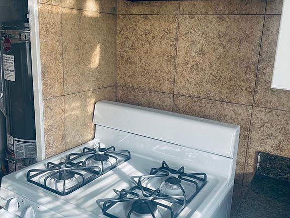 5th image of 4270 48th St #4270