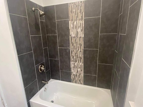 3rd image of 4689 N Kasson Ave #2