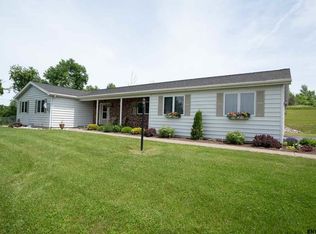 904 Farm To Market Rd, Troy, NY 12180