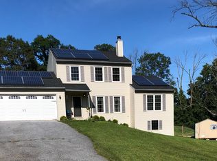 643 Piketown Rd, Harrisburg, PA 17112