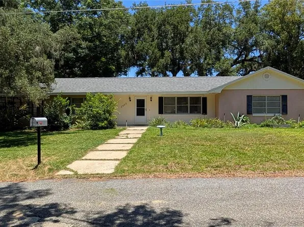 2469 Broadvue Ave, Eustis, FL 32726