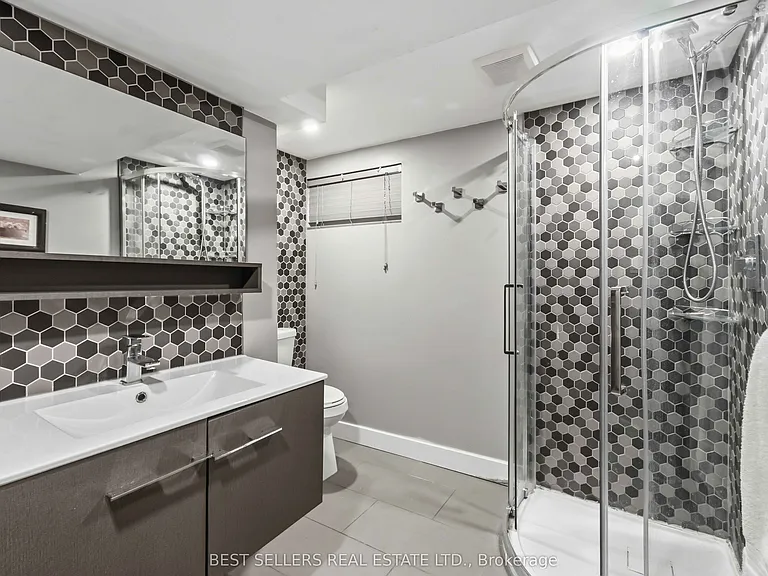 88 Rykert St — Photo 15