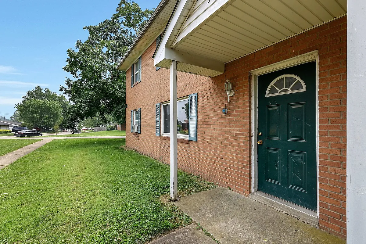 Building Photo - 3011 Markham Rd #A