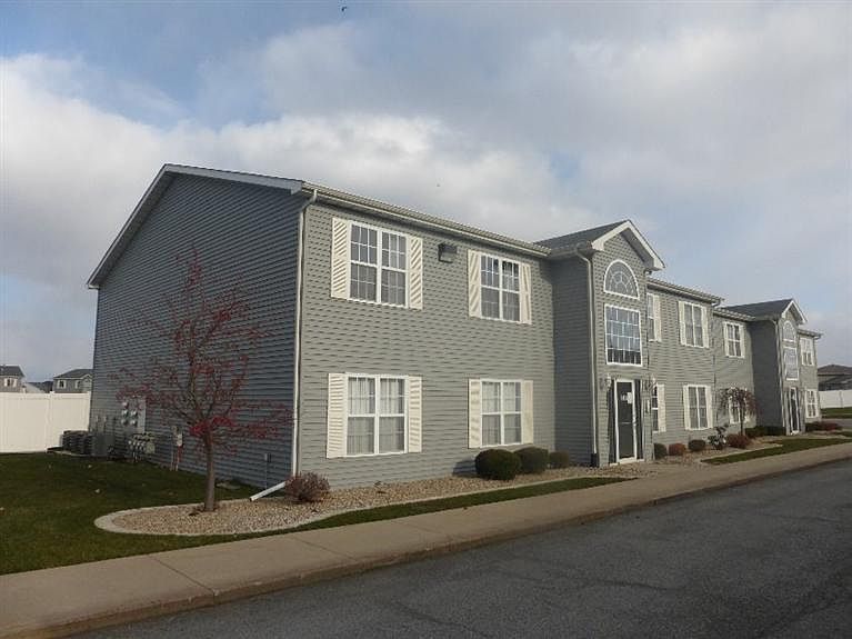 1st image of 8249 Lincoln Cir APT A