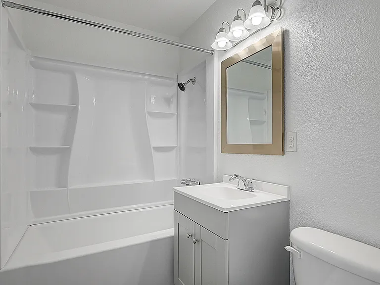 4805_Heidi St_unit 10-19