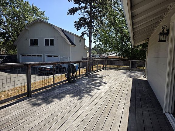 3rd image of 780 W Cotati Ave