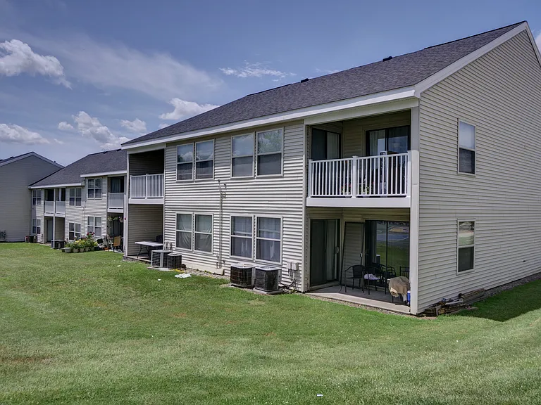 Colonie East Apartments — Photo 28