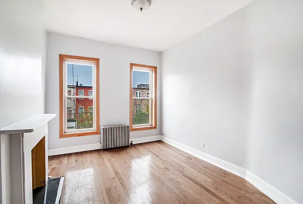 Rented by Compass | media 22