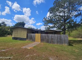209 Spooner Rd, Lucedale, MS 39452