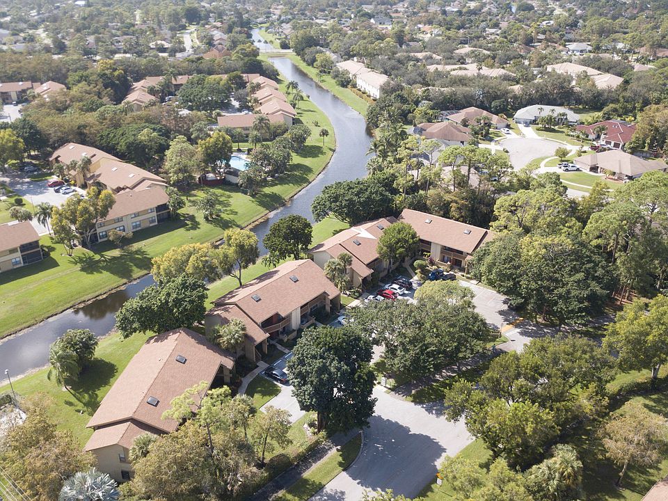 Sheffield Woods At Wellington Condominiums Wellington, FL Zillow