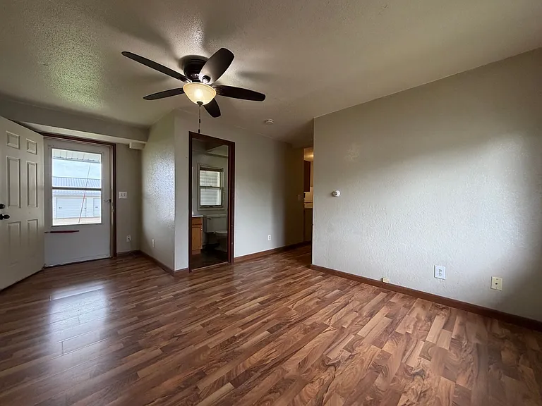 Apartments for Rent In Lisbon, IA! — Photo 2