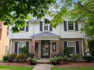 2504 N 90th STREET, Wauwatosa, WI 53226