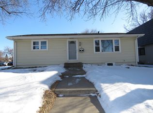 94 8th Ave NE, Minneapolis, MN 55413