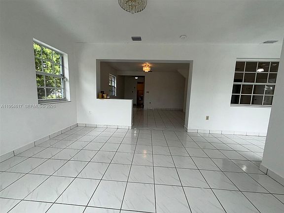 5th image of 9825 SW 54th St