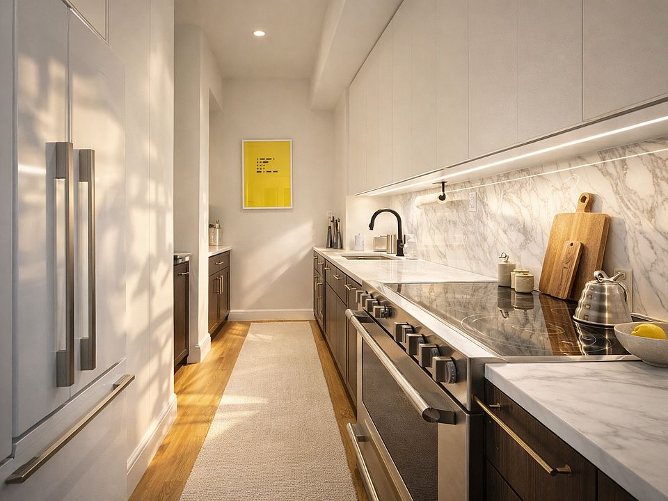 2nd image of 321 Wythe #907
