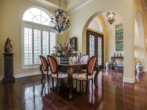 4th image of 19 Jordans Wood Cir