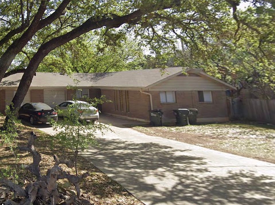 1st image of 146 Chaparral St