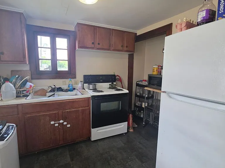 308 S Willow St — Photo 6
