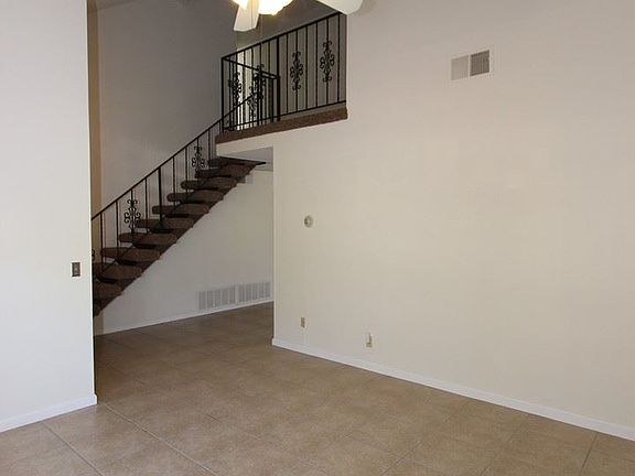5th image of 2457 Boyington Pl