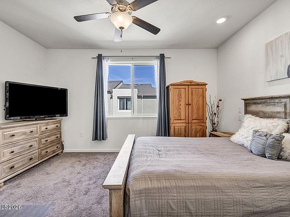 3rd image of 3201 Sterling Ridge Cir