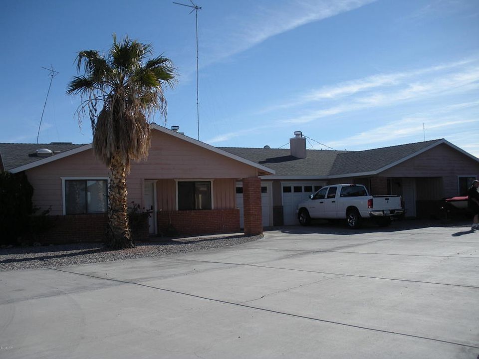 1st image of 3230 Arapaho Dr