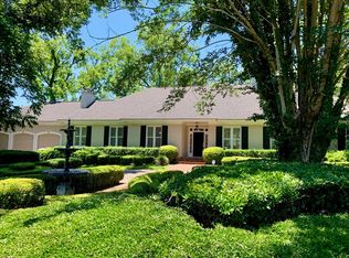3 Crestwood Pl, Valdosta, GA 31602