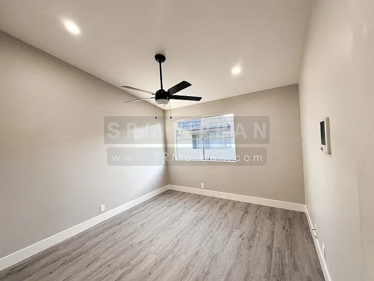 4046 Arizona St #5 — Photo 13