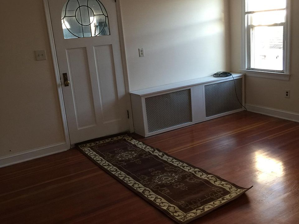 Entrance/Living Room