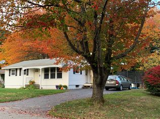 13 Lawn Ave, Gorham, ME 04038