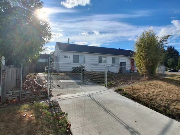 1038 Woodlawn Ave #B, Everett, WA 98203