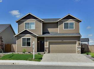 624 Kelsey Loop, Molalla, OR 97038