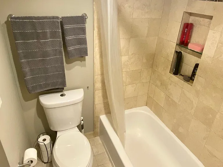 14 Strath Haven Ct — Photo 17