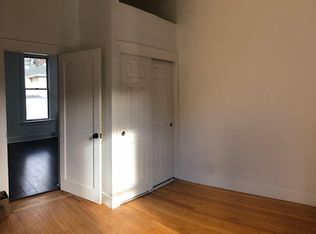 215 2nd St #B, Sausalito, CA 94965