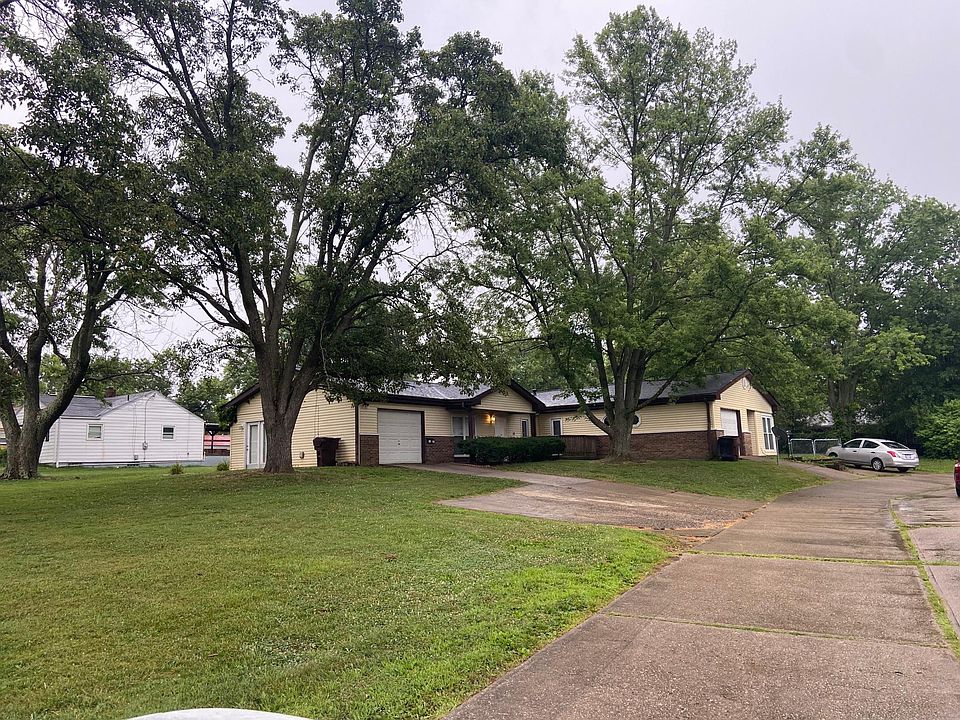 1st image of 31 Circle Dr