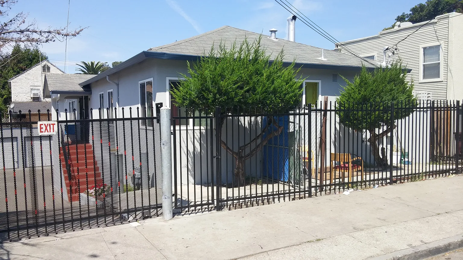 2605 Prentiss Pl photo 1