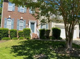2000 Chimney Rock Ct, Apex, NC 27502