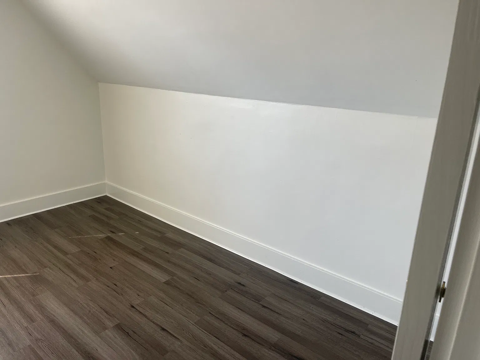2 bed, 1000 sqft, $2,100 — Photo 4