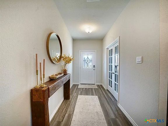 3rd image of 3884 Lorenzen Ct