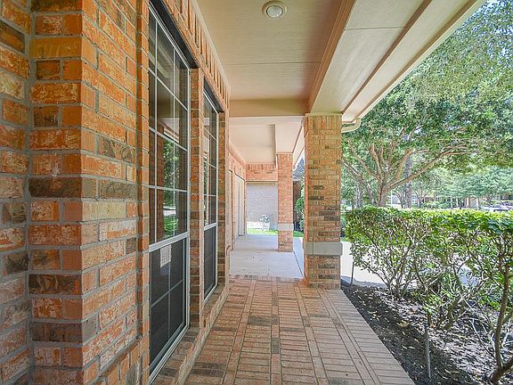 2nd image of 4214 Maily Meadow Ln