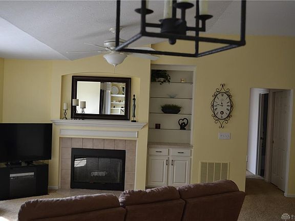 5th image of 5833 Southwater Dr