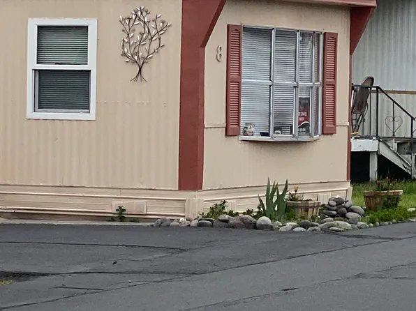 4741 S 6th St Unit 8, Klamath Falls, OR 97603