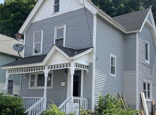 27 Chester St, Springfield, MA 01105