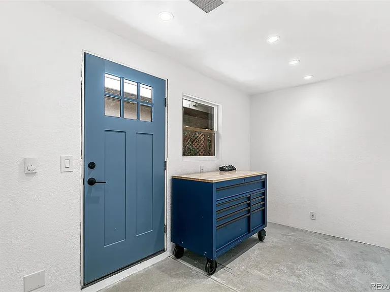 474 S Carr St — Photo 18