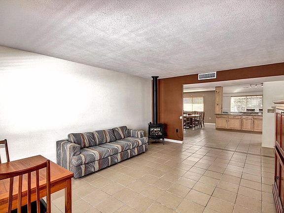 5th image of 10345 W Prairie Hills Cir