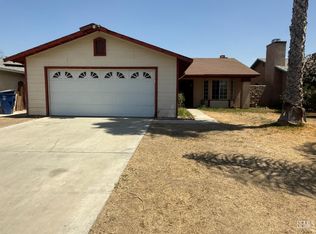 6704 Ona Ct, Bakersfield, CA 93307