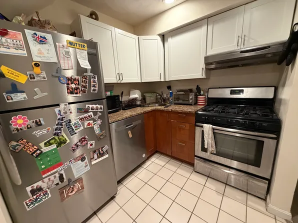 24 Symphony Rd APT 2B, Boston, MA 02115