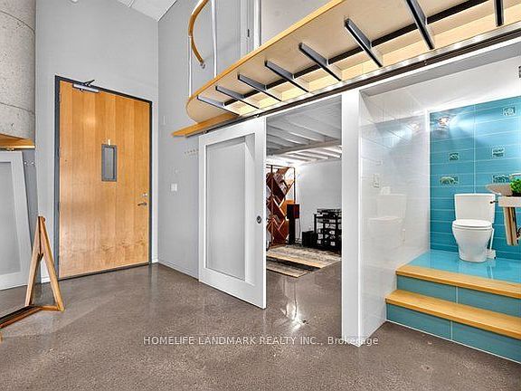 4th image of 90 Sumach St Unit 410