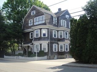 869-871 Robeson St, Fall River, MA 02720