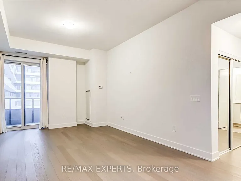20 Shore Breeze Dr #450 — Photo 20