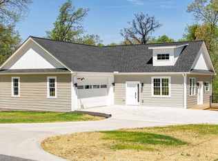 1378 Melrose Rd, Harrisonburg, VA 22802